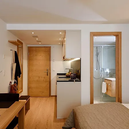 Apartment Eva Serviced *