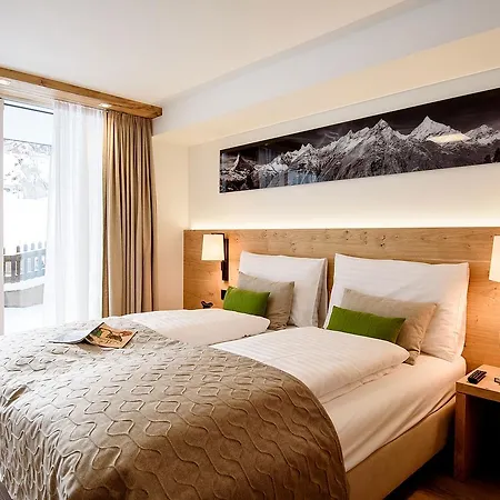 Eva Serviced Apartment *