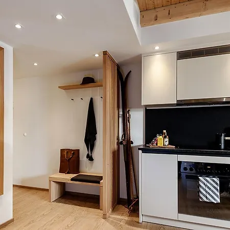 Eva Serviced Apartment