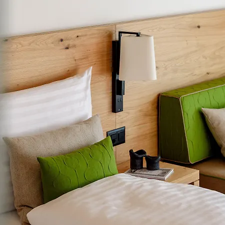 Eva Serviced Apartamento *