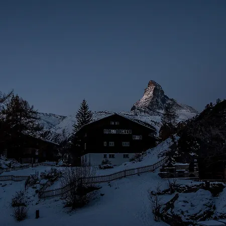 Апартаменты Eva Serviced *